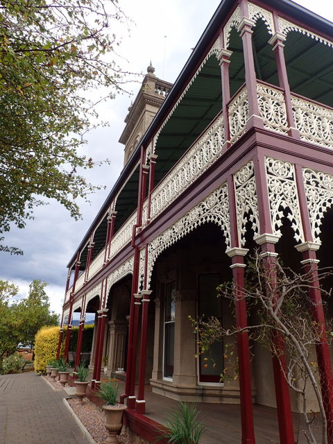 Tynwald Willowbend Estate - Accommodation Brisbane 3