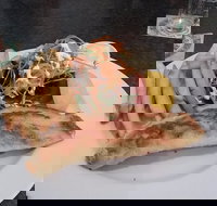 Dongara Hotel - Accommodation Brisbane