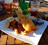 The Lighthouse Wharf Hotel - Accommodation Brisbane