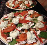 Let's Do Pizza - Accommodation Brisbane