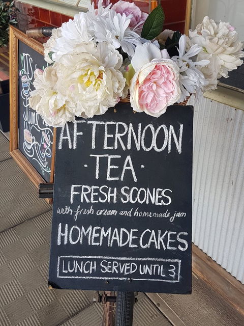 Polly's Tearooms - Accommodation Brisbane 6