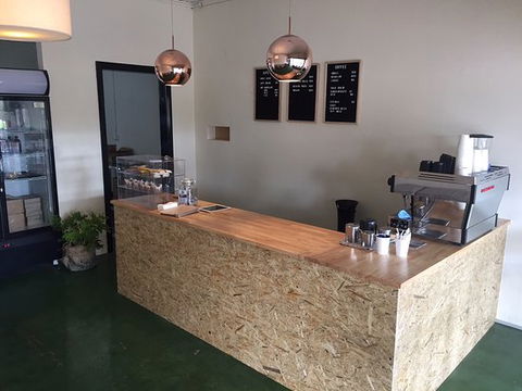 The Groundsman Australia - Accommodation Brisbane 0