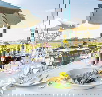 Upstairs at Hollick - Accommodation Brisbane