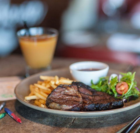Punjabi Fusion Korora - Accommodation Brisbane 14