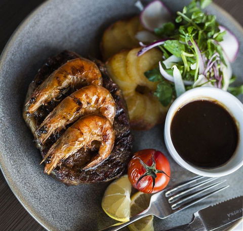 Punjabi Fusion Korora - Accommodation Brisbane 19