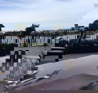 LakeFront Bistro - Accommodation Brisbane