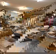 French  Gorgeous - Accommodation Brisbane