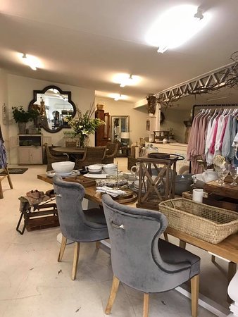 French & Gorgeous - Accommodation Brisbane 0