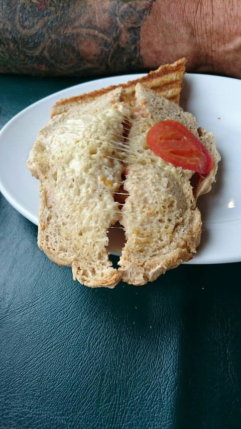Nanna McGinn's Coffee Shop - Accommodation Brisbane 4