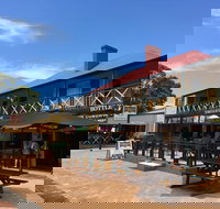 Tumbulgum Tavern - Accommodation Brisbane