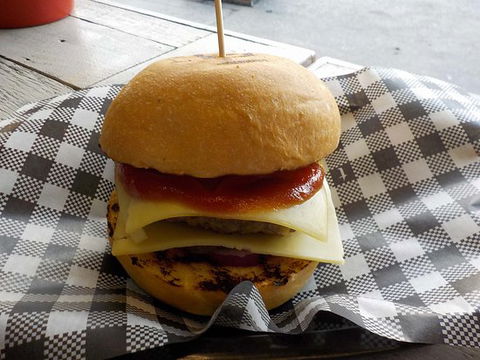 Harding's Burger Joint Brunswick - Accommodation Brisbane 0