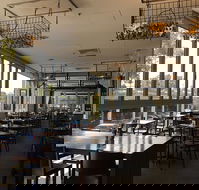 Ebony Quill - Accommodation Brisbane