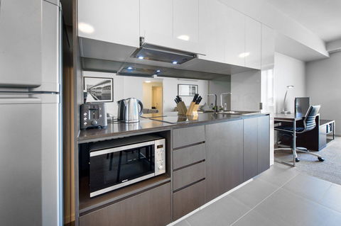 Empire Apartment Hotel - Accommodation Brisbane 3