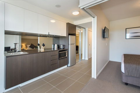 Empire Apartment Hotel - Accommodation Brisbane 13