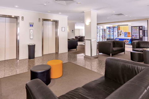 Comfort Inn & Suites Goodearth - Accommodation Brisbane 4