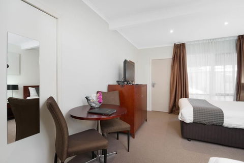 New Crossing Place Motel - Accommodation Brisbane 11