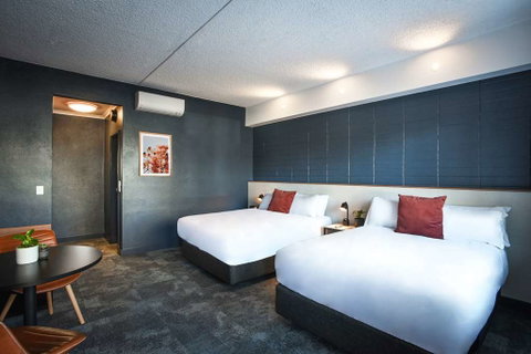 HotelMOTEL - Accommodation Brisbane 2