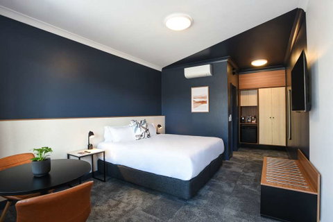 HotelMOTEL - Accommodation Brisbane 4