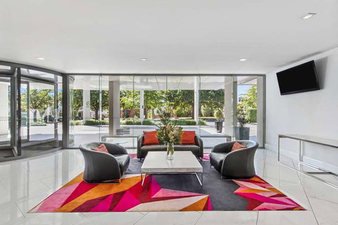 Adina Serviced Apts Canberra Dickson - Accommodation Brisbane 3