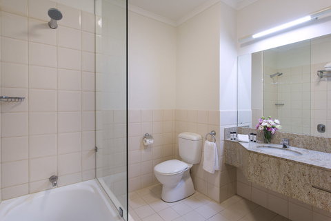 Hotel Grand Chancellor on Currie - Accommodation Brisbane 7