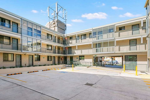 Quality Inn Sunshine Haberfield - Accommodation Brisbane 3