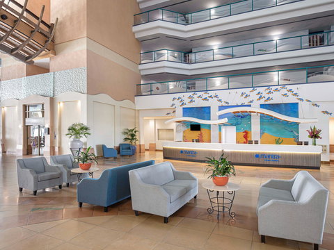 Mantra Crown Towers Surfers Paradise - Accommodation Brisbane 1