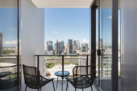 Arise Ivy And Eve - Accommodation Brisbane 6