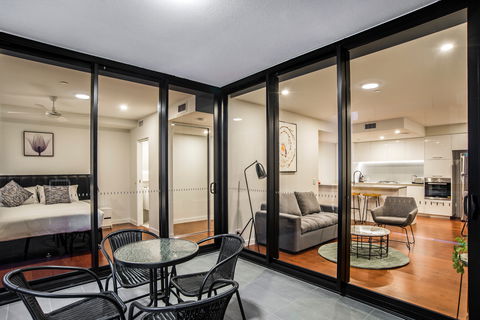 Arise Atlas - Accommodation Brisbane 6
