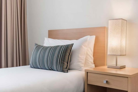 Franklin Central Apartments - Accommodation Brisbane 7