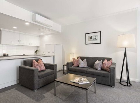 Franklin Central Apartments - Accommodation Brisbane 9