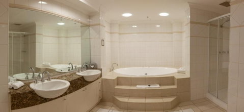 Quality Apartments Adelaide Central - Accommodation Brisbane 2