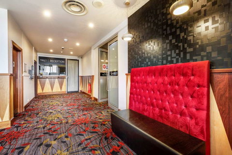 Nightcap at Findon Hotel - Accommodation Brisbane 2