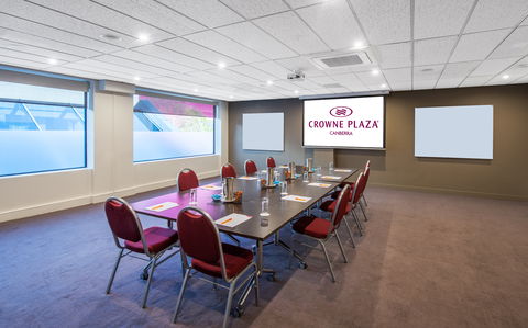 Crowne Plaza Canberra - Accommodation Brisbane 8
