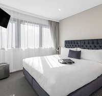 Meriton Suites Kent Street - Accommodation Brisbane