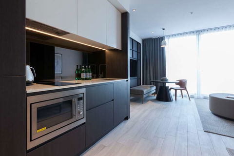Skye Suites Green Square - Accommodation Brisbane 1