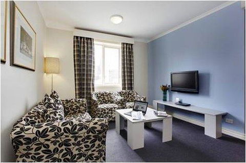Collins Hotel - Accommodation Brisbane 1