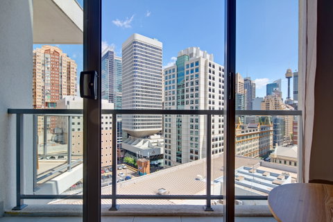 Zara Tower Serviced Apartments - Accommodation Brisbane 2