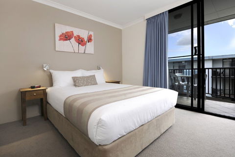 Assured Waterside Apartments - Accommodation Brisbane 1