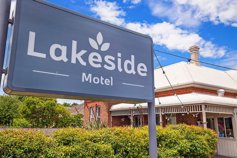 Hamilton Lakeside Motel - Accommodation Brisbane 2