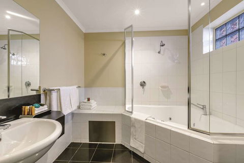 Lake Inn Ballarat - Accommodation Brisbane 16