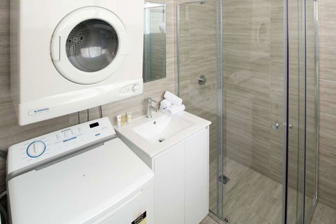 APX Apartments Parramatta - Accommodation Brisbane 7