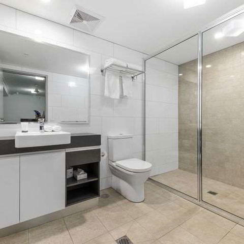 H On Mitchell Apartment Hotel - Accommodation Brisbane 2