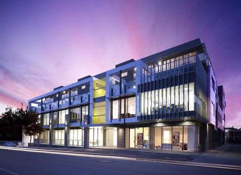 Caroline Serviced Apartments - Accommodation Brisbane 0