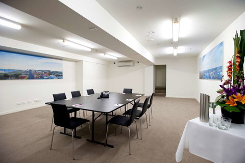 Newcastle Central Plaza - Accommodation Brisbane 1