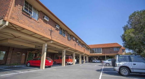 St Georges Motor Inn - Accommodation Brisbane 2