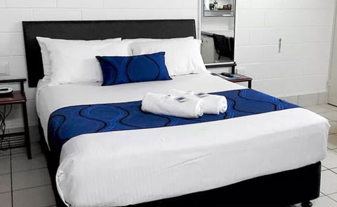Barrier Reef Motel - Accommodation Brisbane 1
