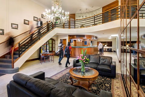 Adelaide Inn - Accommodation Brisbane 1