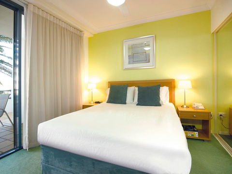 Oaks Calypso Plaza Resort - Accommodation Brisbane 2