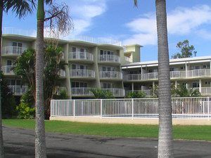 Cabarita Lake Apartments - Accommodation Brisbane 0