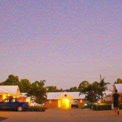 Emerald Maraboon Motor Inn - Accommodation Brisbane 0
